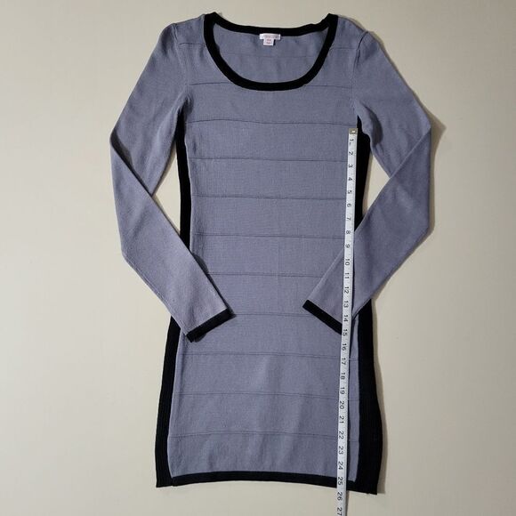 Xhilaration Black and Gray Scoop-neck Knit Long Sleeve Knit Midi Dress - Picture 5 of 10
